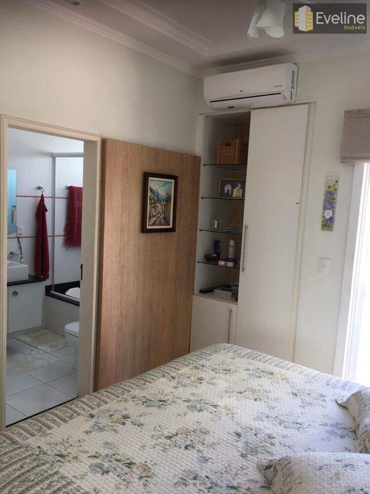 Sobrado, 3 quartos, 223 m² - Foto 1