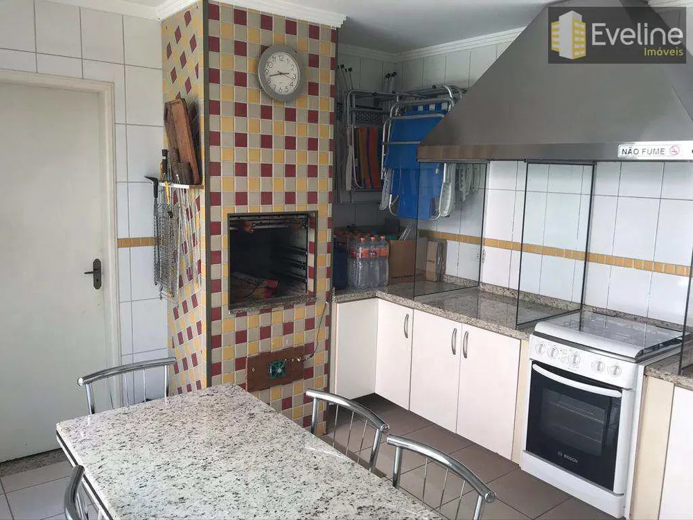 Sobrado, 3 quartos, 223 m² - Foto 4