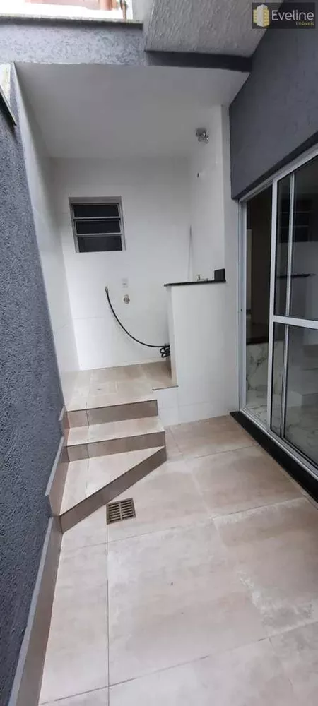 Apartamento para alugar com 2 quartos, 75m² - Foto 4