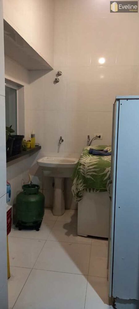 Casa, 2 quartos, 250 m² - Foto 4