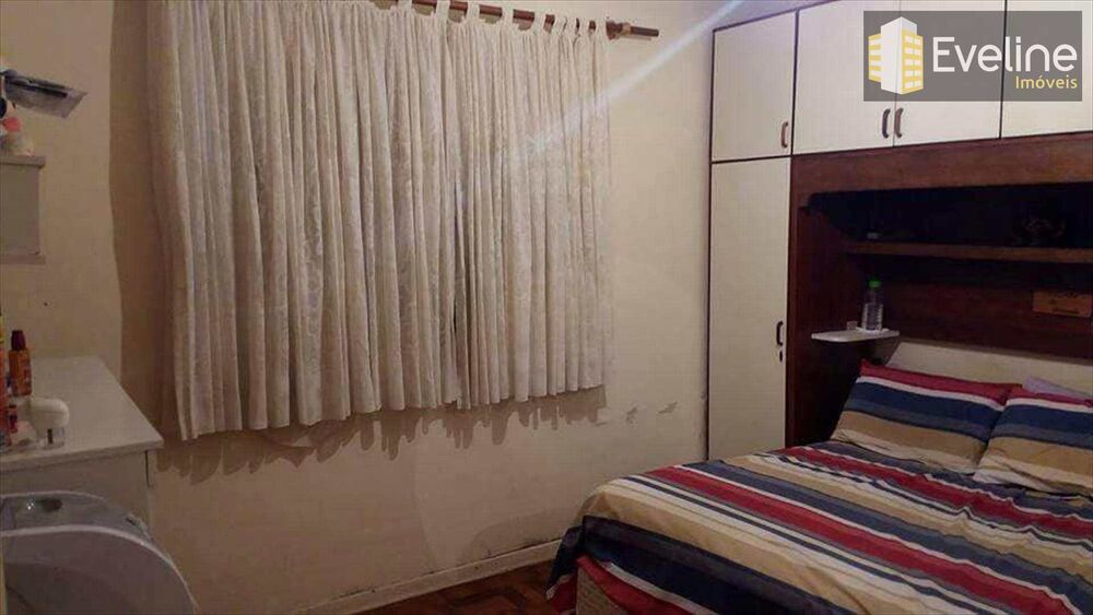 Casa, 3 quartos, 250 m² - Foto 1