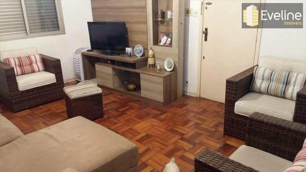 Casa, 3 quartos, 250 m² - Foto 1