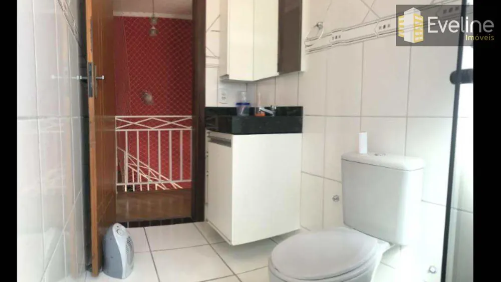 Casa, 3 quartos, 210 m² - Foto 13