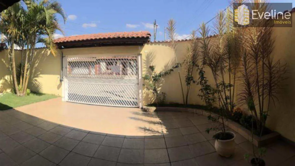 Casa, 3 quartos, 210 m² - Foto 4