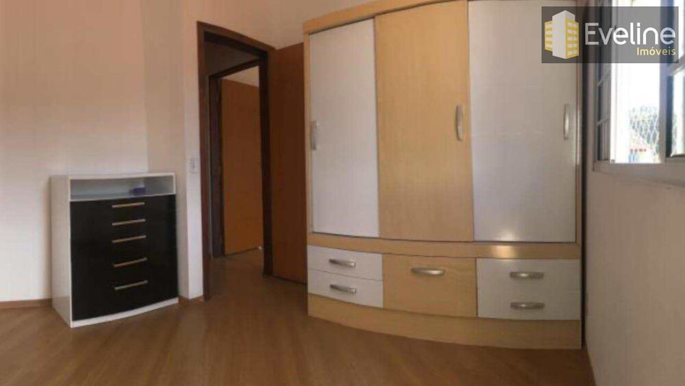 Casa, 3 quartos, 210 m² - Foto 3
