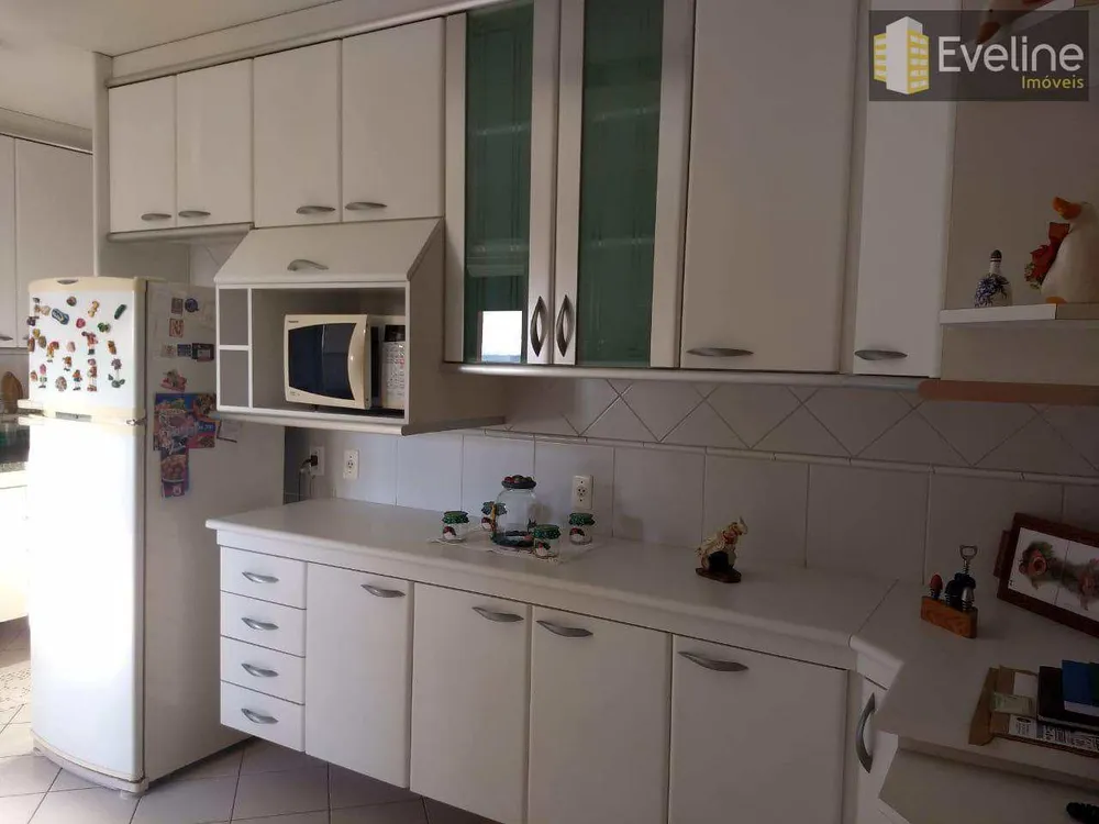 Apartamento, 3 quartos, 132 m² - Foto 2