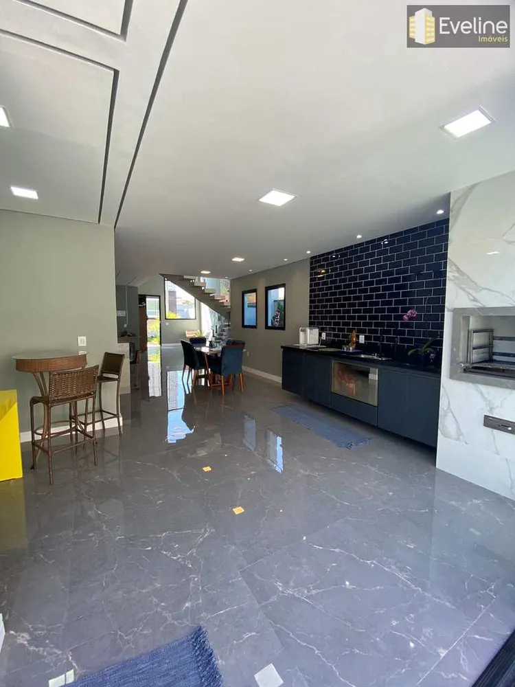 Casa de Condomínio, 4 quartos - Foto 1
