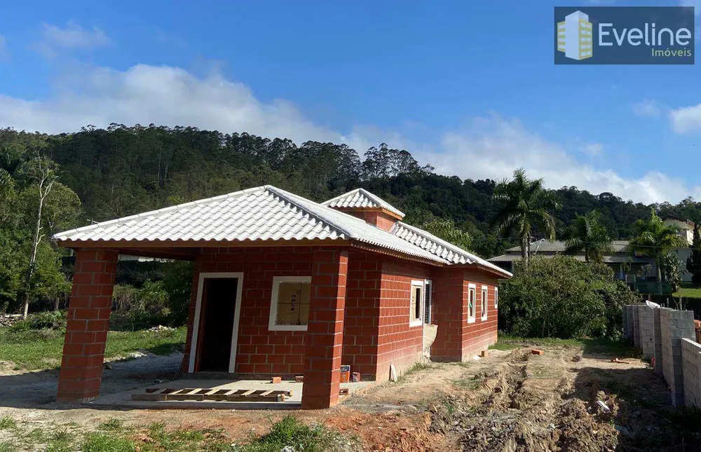Chácara, 3 quartos, 825 m² - Foto 2