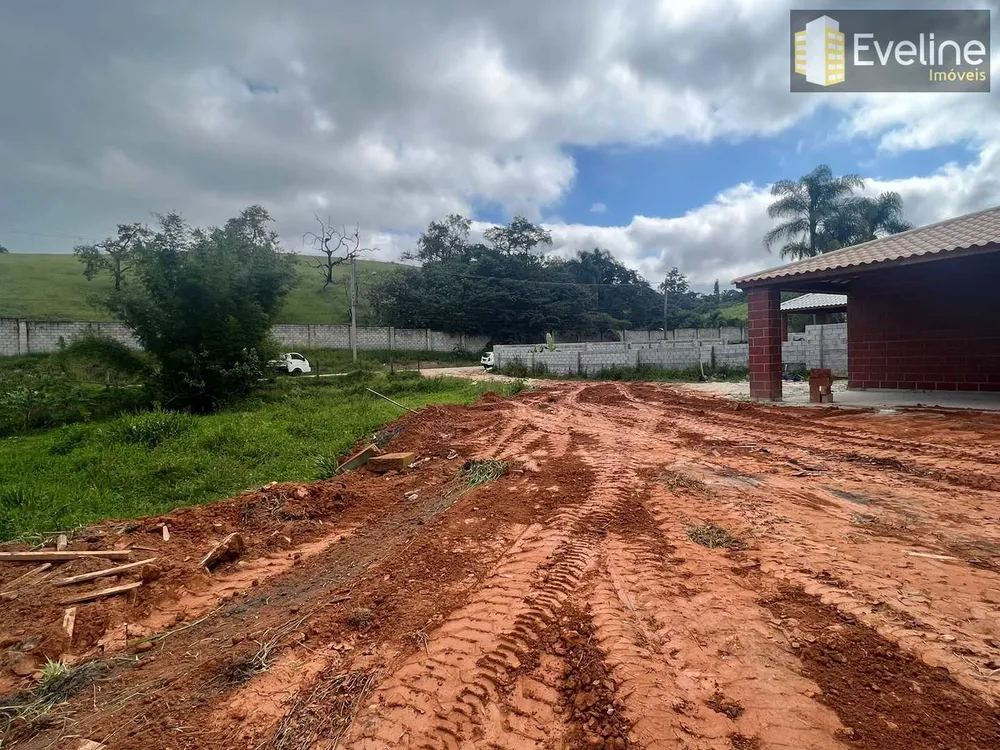 Chácara, 3 quartos, 825 m² - Foto 4