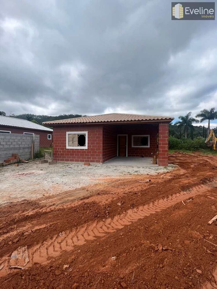 Chácara à venda com 3 quartos, 180m² - Foto 2