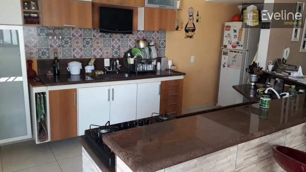 Sobrado, 3 quartos, 300 m² - Foto 2