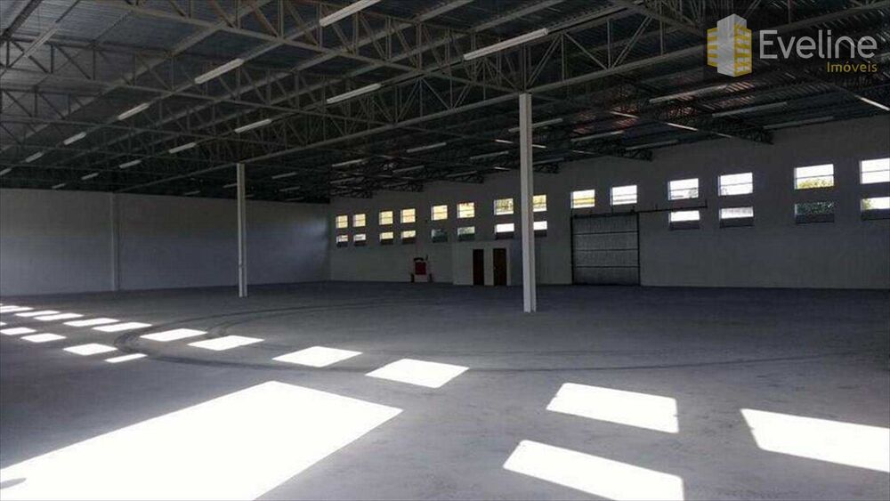 Loja-Salão, 4240 m² - Foto 1