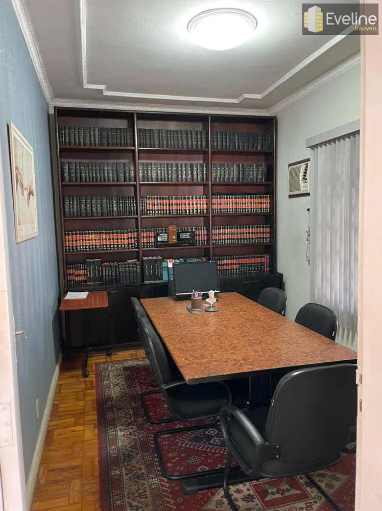 Casa, 4 quartos, 265 m² - Foto 1