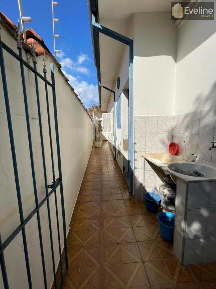 Casa, 4 quartos, 265 m² - Foto 8