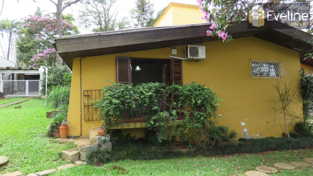 Casa, 4 quartos, 350 m² - Foto 1