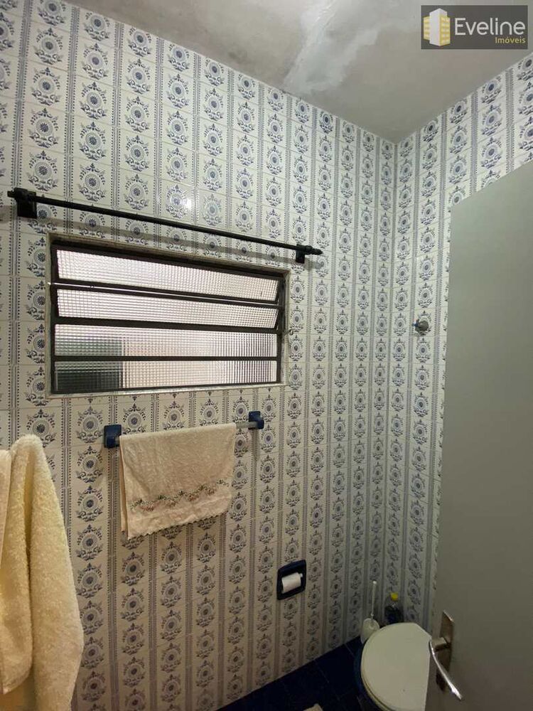 Casa, 4 quartos, 250 m² - Foto 1