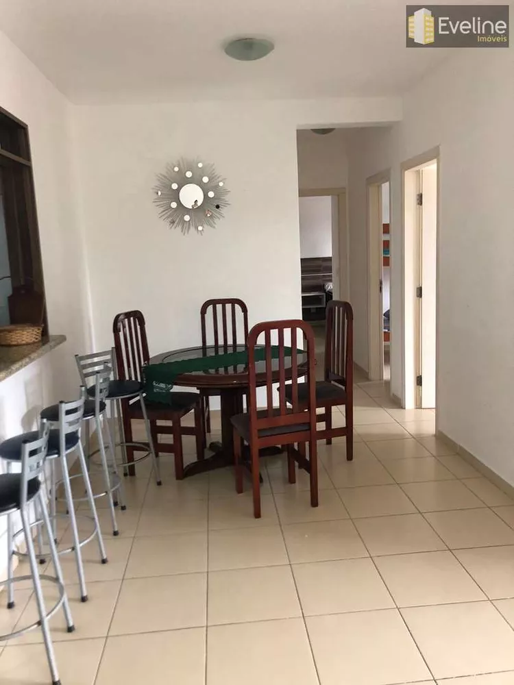 Apartamento à venda com 3 quartos, 112m² - Foto 2