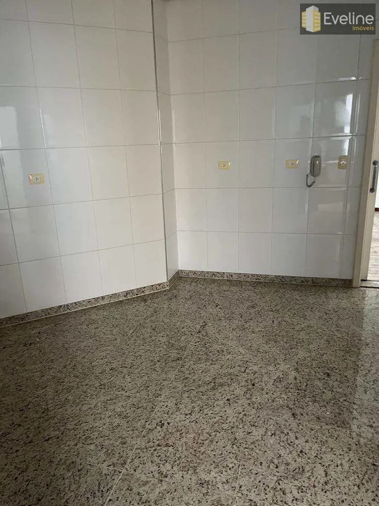 Apartamento, 4 quartos, 218 m² - Foto 3