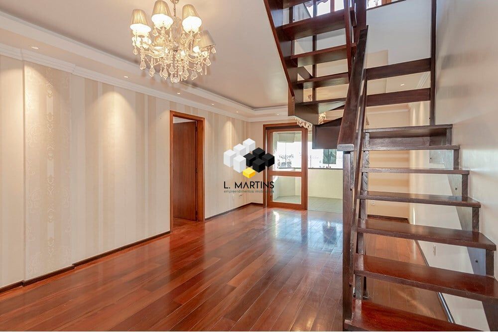 Cobertura à venda com 3 quartos, 214m² - Foto 1