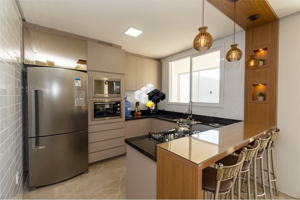 Casa, 3 quartos, 227 m² - Foto 1