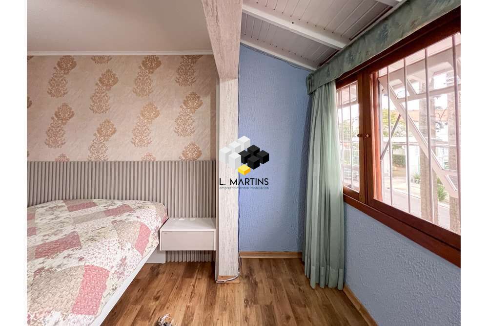 Casa à venda com 3 quartos, 182m² - Foto 15