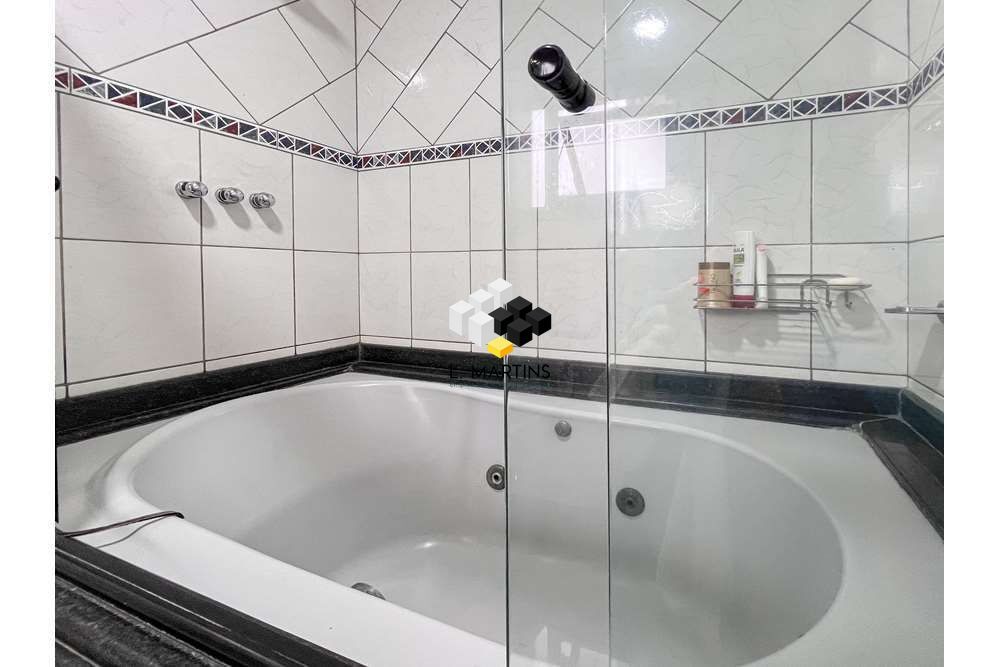 Casa à venda com 3 quartos, 182m² - Foto 18