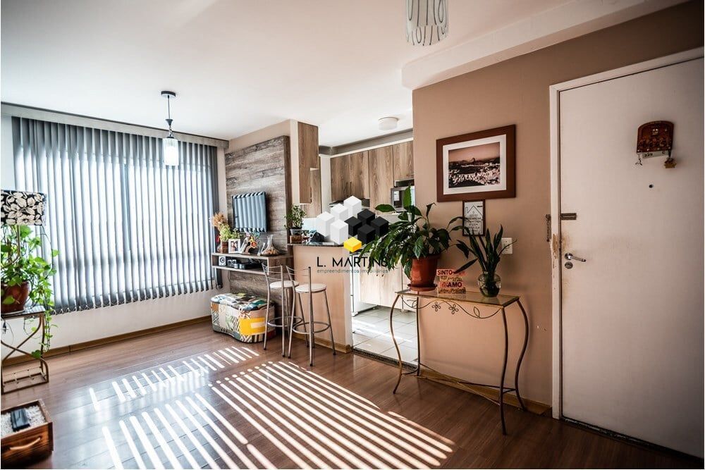 Apartamento à venda com 3 quartos, 62m² - Foto 1