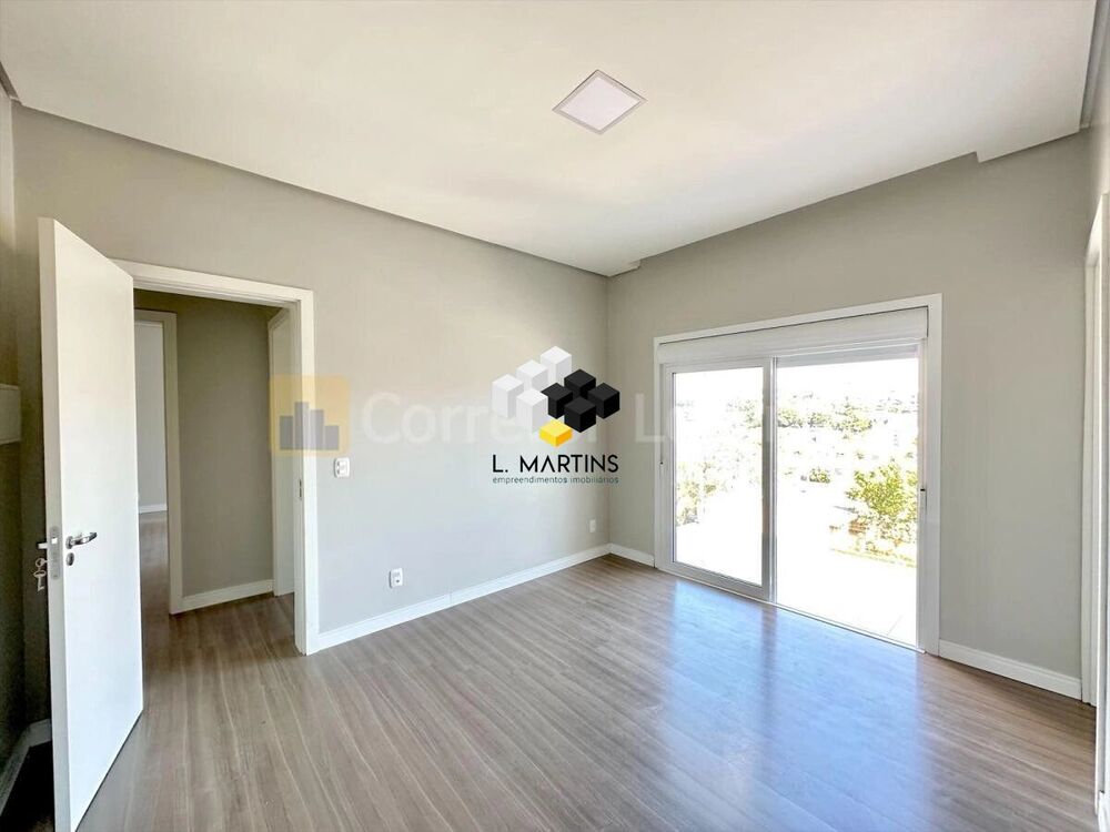 Casa à venda com 3 quartos, 192m² - Foto 13