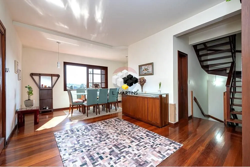 Casa, 3 quartos, 352 m² - Foto 2