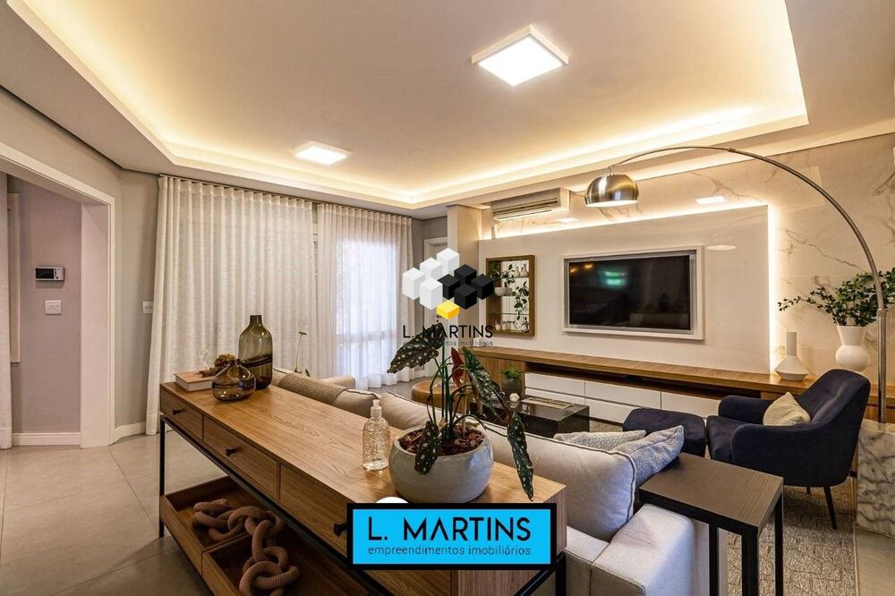 Casa, 3 quartos, 278 m² - Foto 1