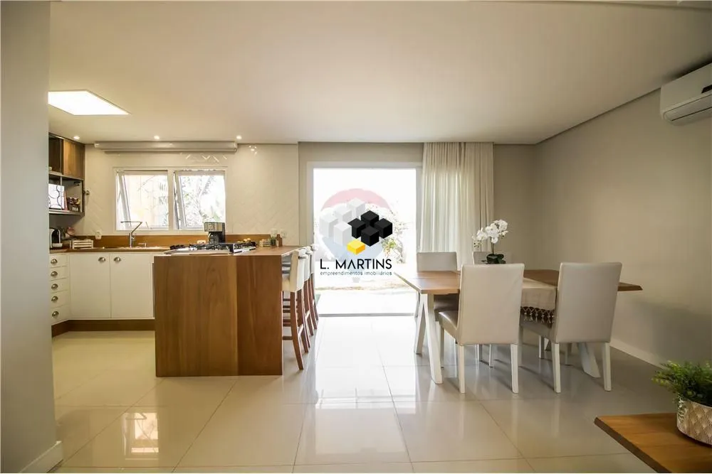 Casa, 3 quartos, 180 m² - Foto 1