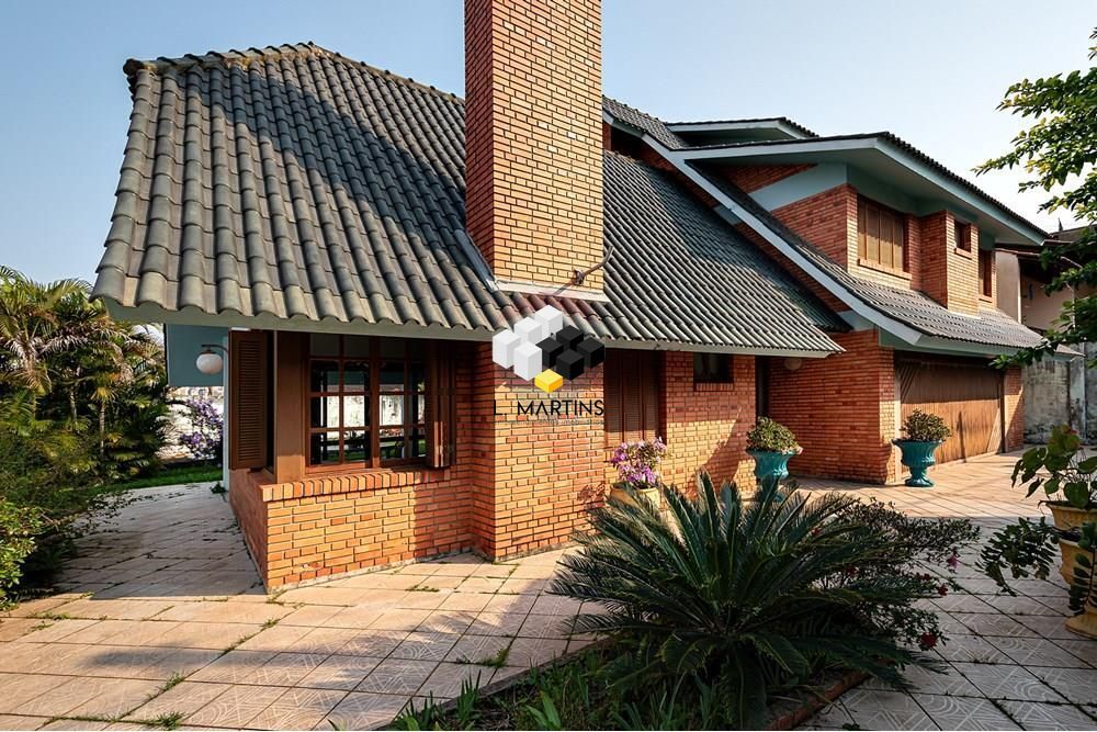 Casa, 3 quartos, 315 m² - Foto 1