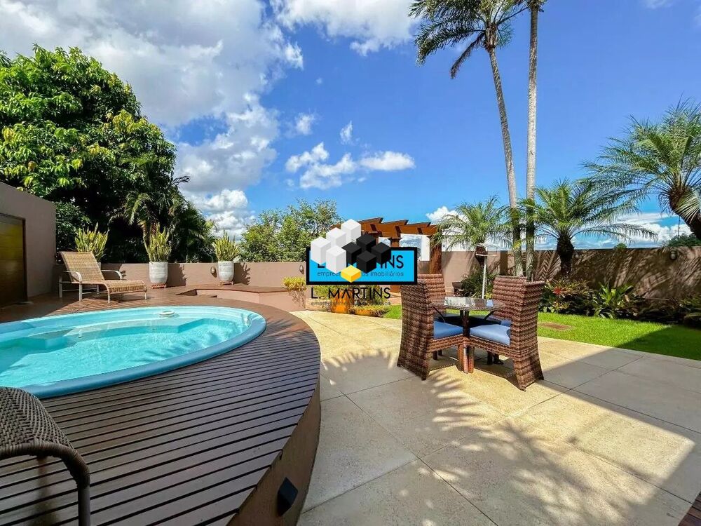 Casa à venda com 4 quartos, 239m² - Foto 14