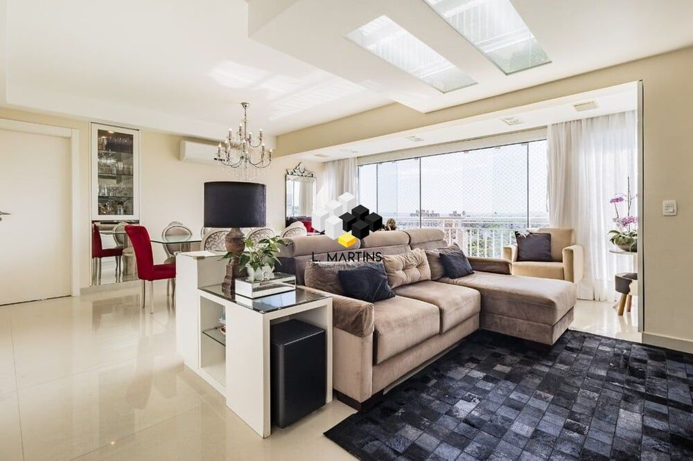 Apartamento à venda com 3 quartos, 125m² - Foto 1