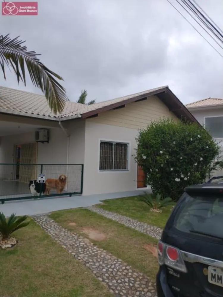 Casa, 3 quartos, 135 m² - Foto 1