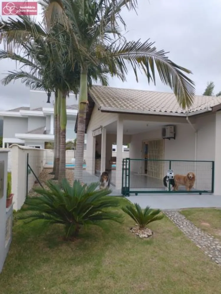 Casa, 3 quartos, 135 m² - Foto 2