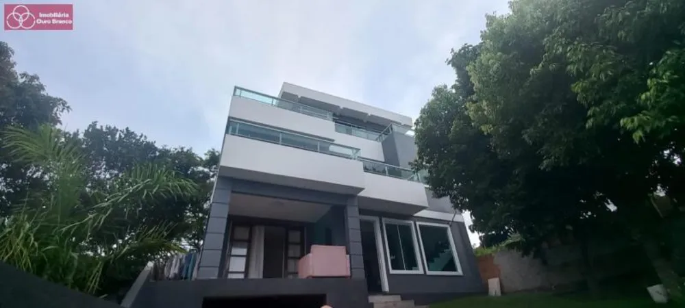 Casa, 3 quartos, 260 m² - Foto 1