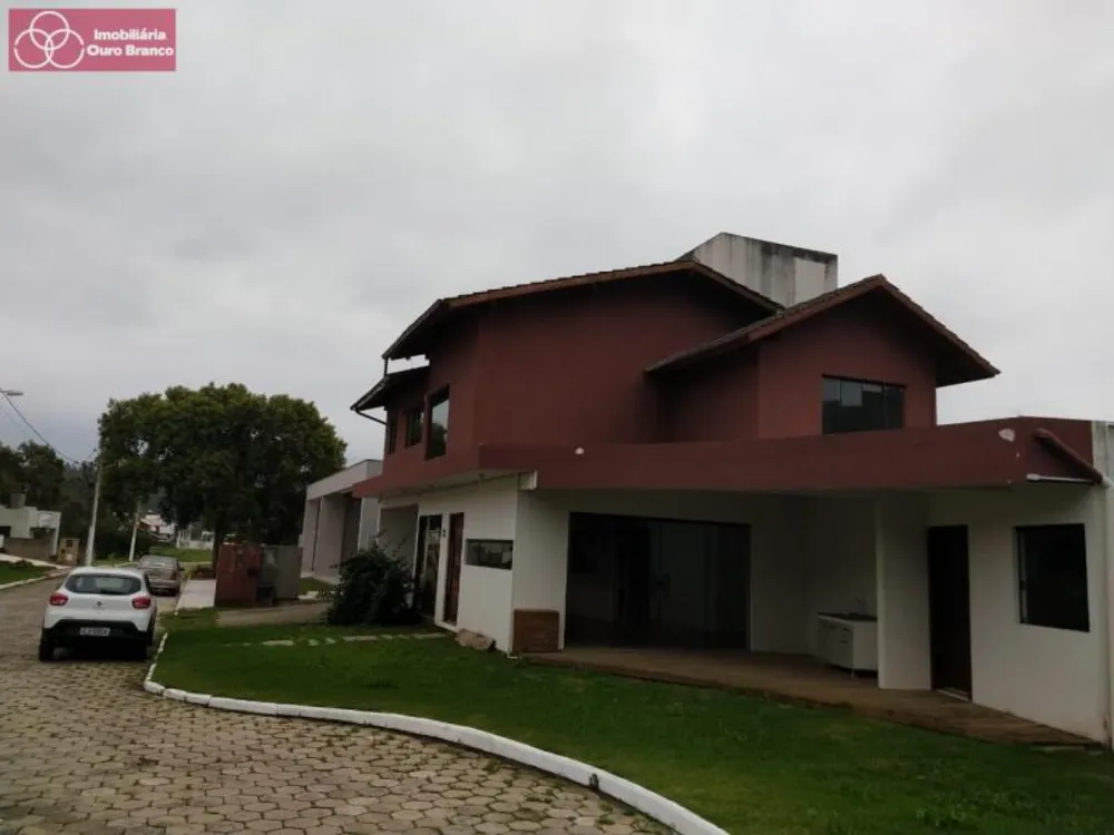 Casa, 4 quartos, 237 m² - Foto 2