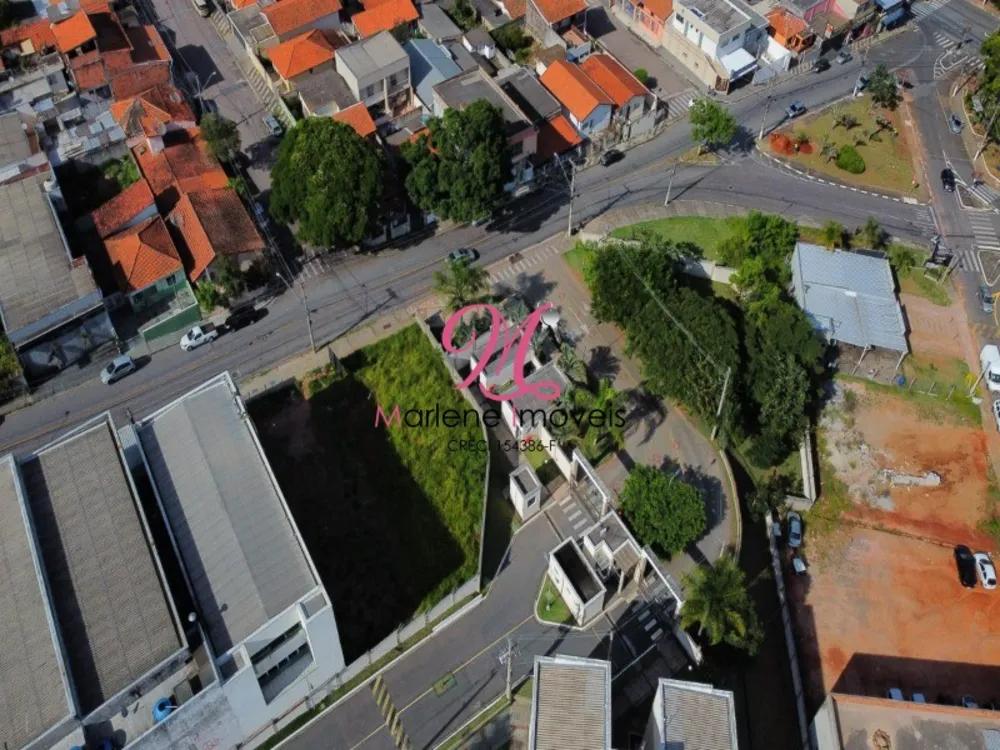 Loteamento e Condomínio, 294 m² - Foto 1