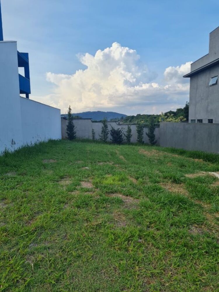 Terreno, 300 m² - Foto 1