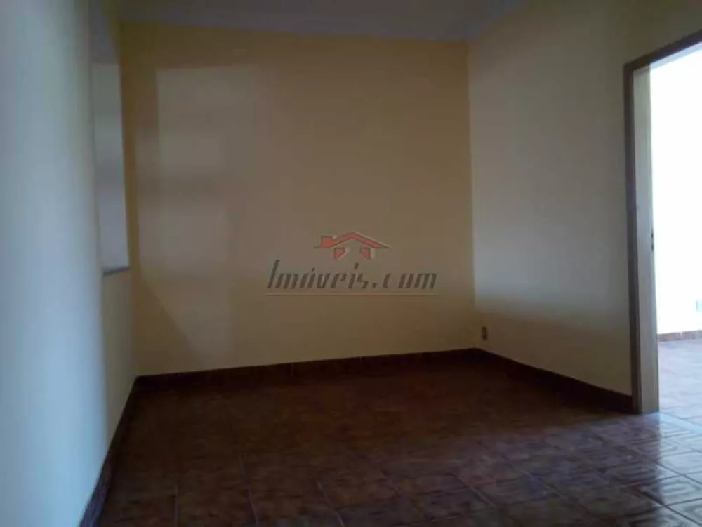 Apartamento à venda com 2 quartos, 80m² - Foto 3