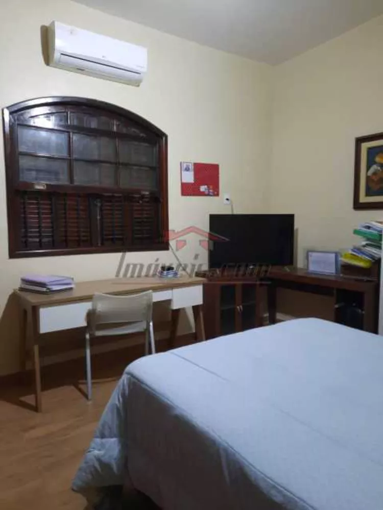 Casa, 3 quartos, 235 m² - Foto 2