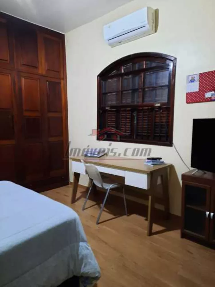Casa, 3 quartos, 235 m² - Foto 15