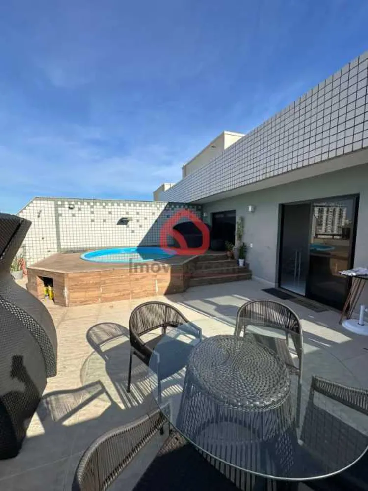 Cobertura, 4 quartos, 245 m² - Foto 2