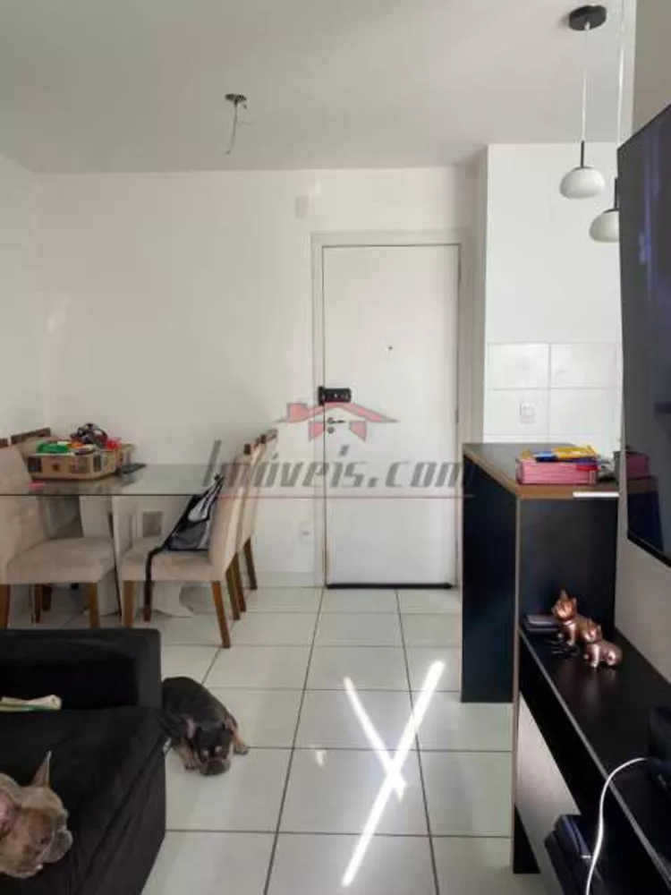 Apartamento à venda com 2 quartos, 60m² - Foto 3