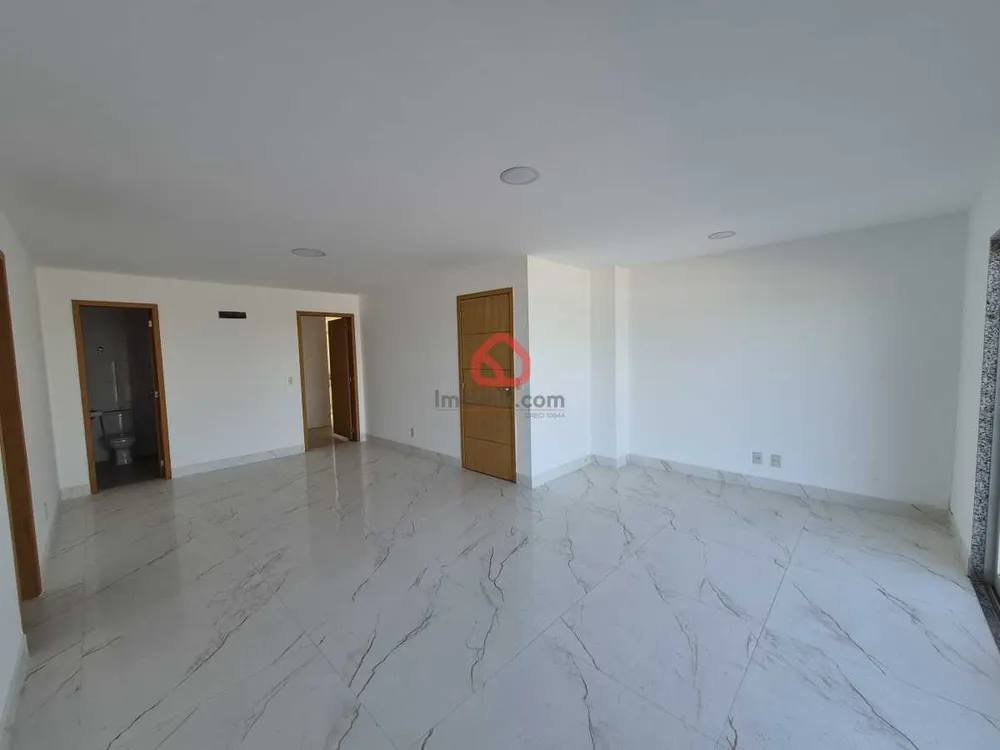 Cobertura, 3 quartos, 250 m² - Foto 3