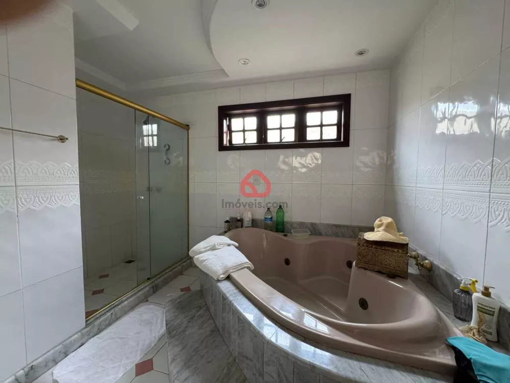 Casa de Condomínio, 5 quartos - Foto 1