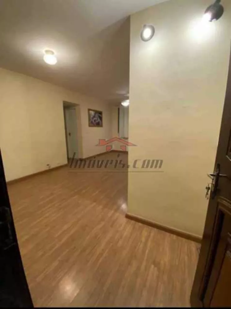 Apartamento à venda com 2 quartos, 58m² - Foto 2