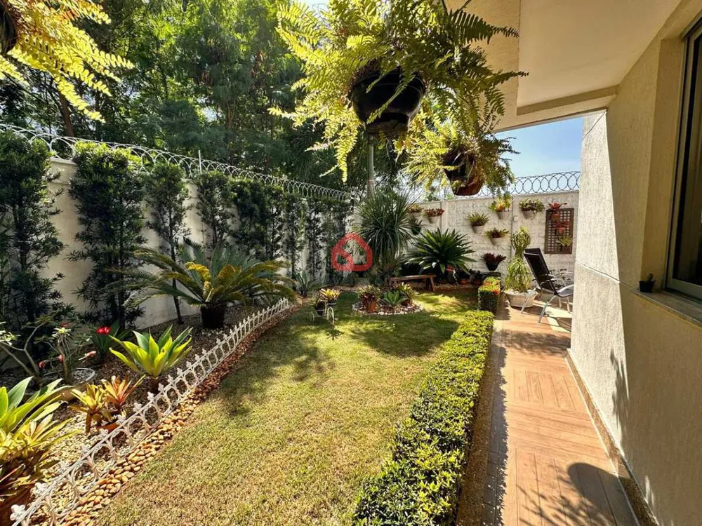 Apartamento, 3 quartos, 195 m² - Foto 3