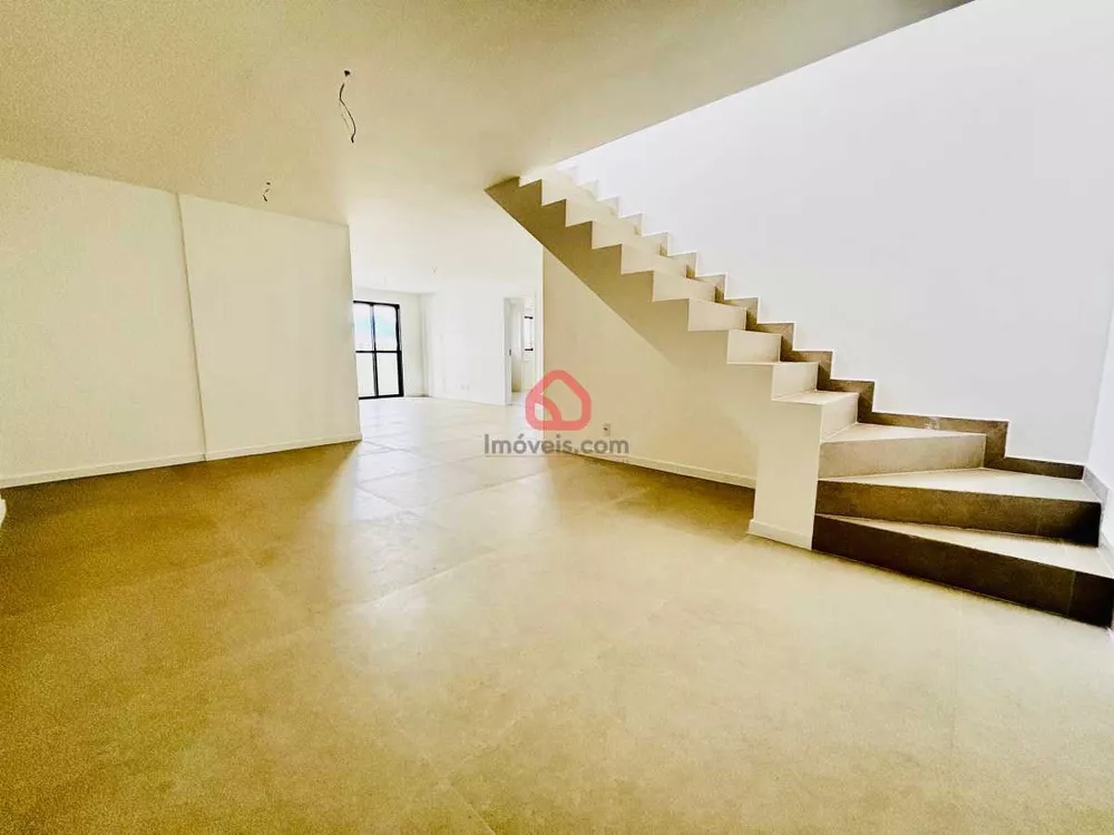 Cobertura, 3 quartos, 308 m² - Foto 3